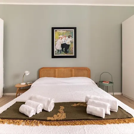 Historical Centre Olive Appartement Parma